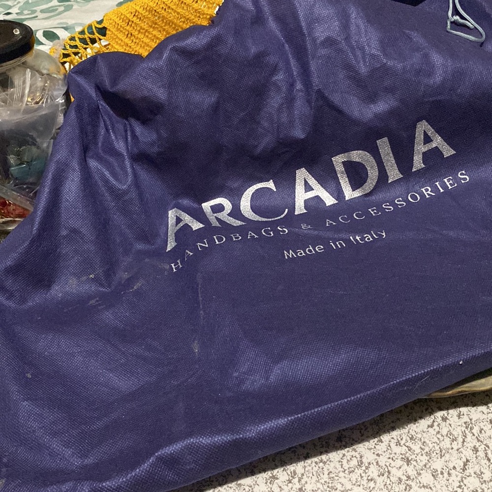 Arcadia - Picture 14 of 14